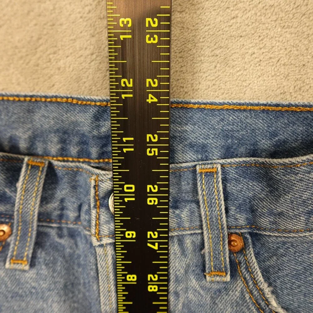 Levi’s 501 Jeans Women’s W25 L30‎ Light Wash Distressed Button Fly Blue